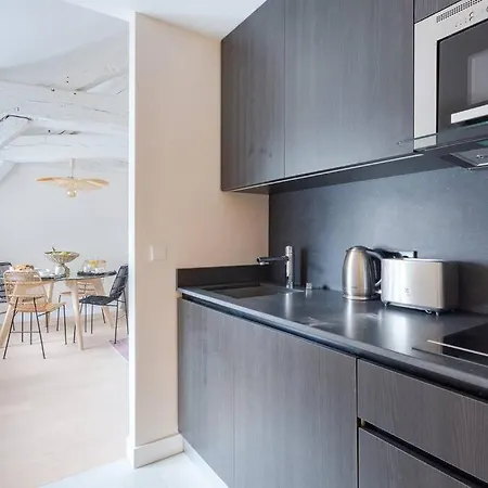 Nid Elegant Avec Climatisation - 3 Apartment *